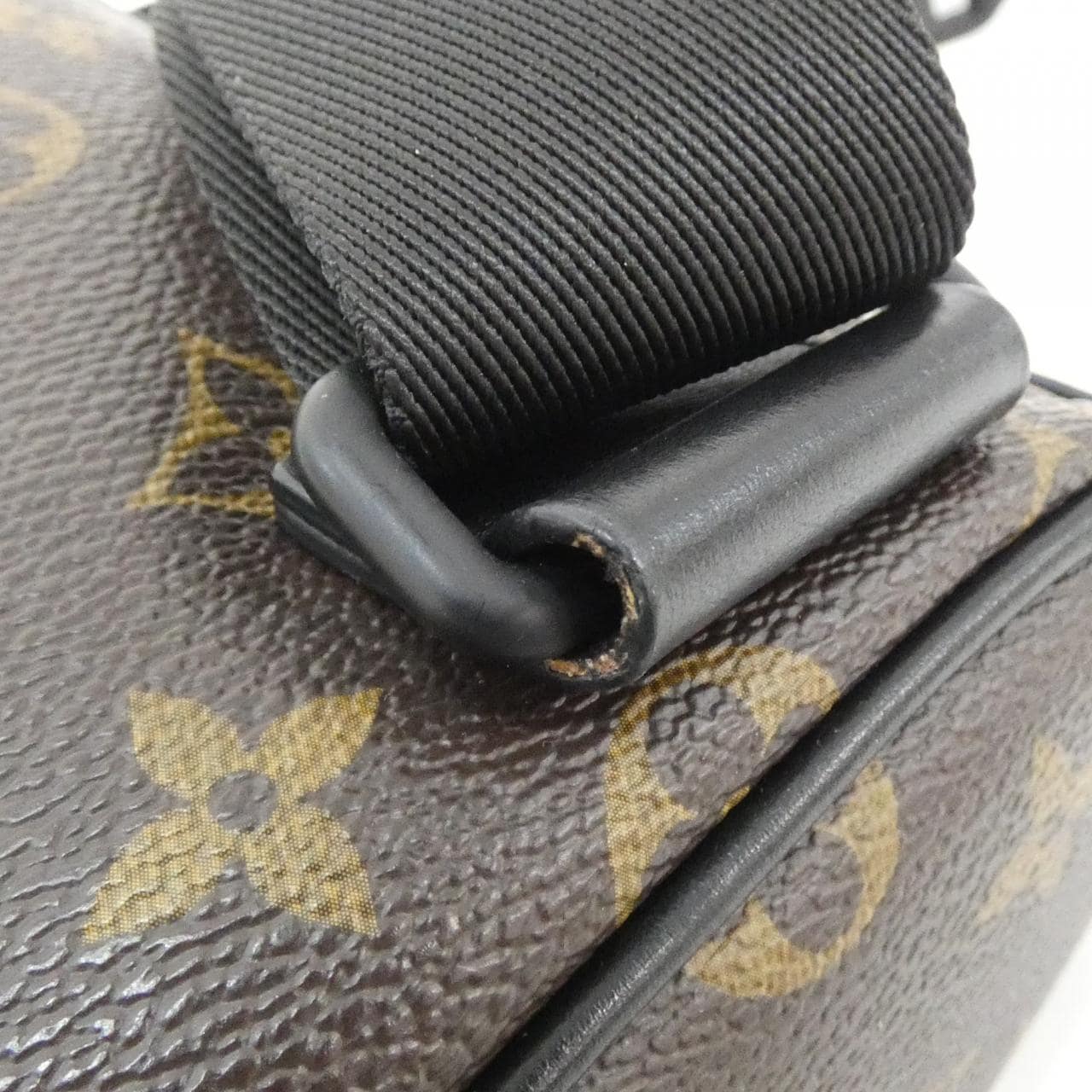 ルイヴィトン モノグラム ロゴ チョーク スリングバッグ M44625 ショルダーバッグ