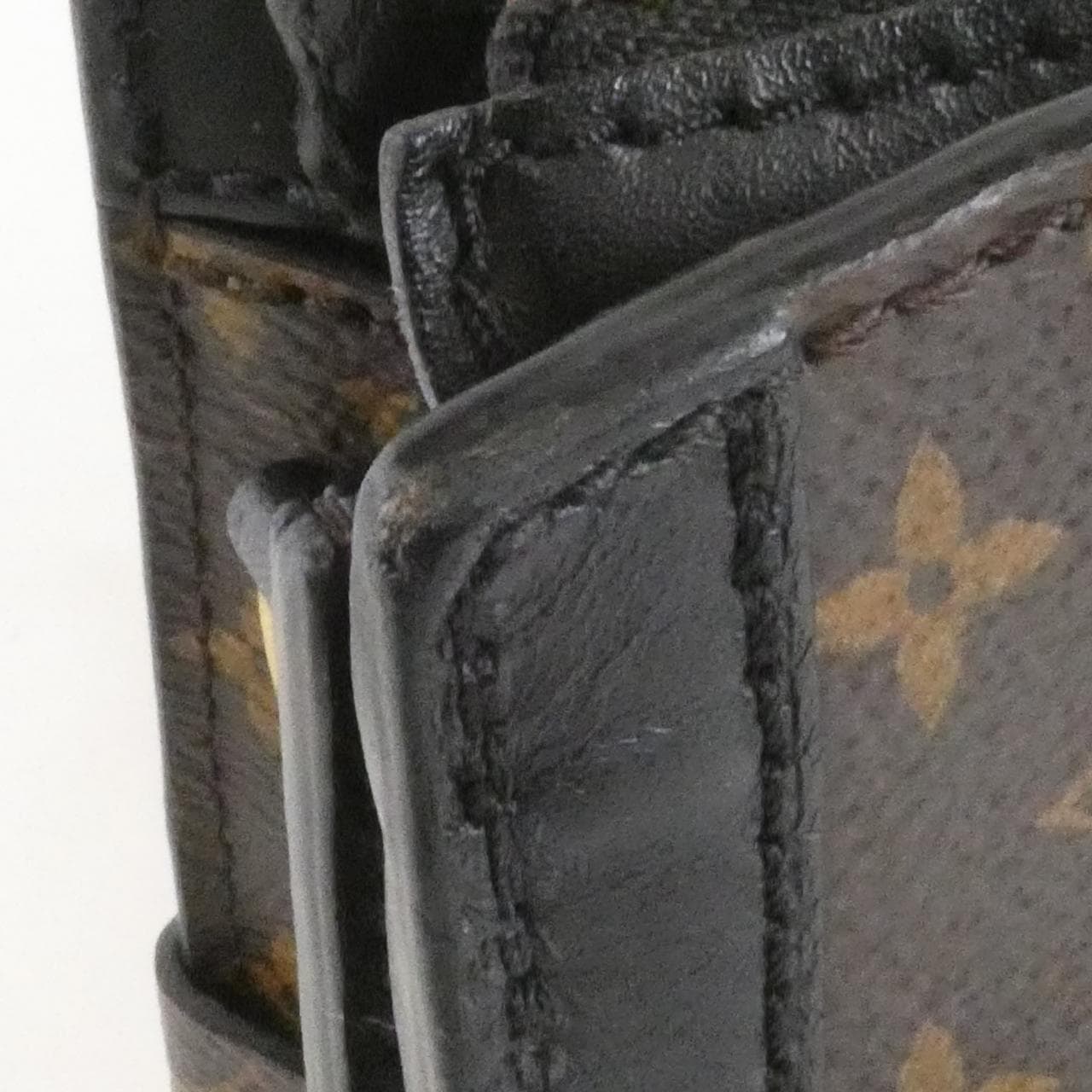 ルイヴィトン モノグラム リバース トランク クラッチ M43596 ショルダーバッグ