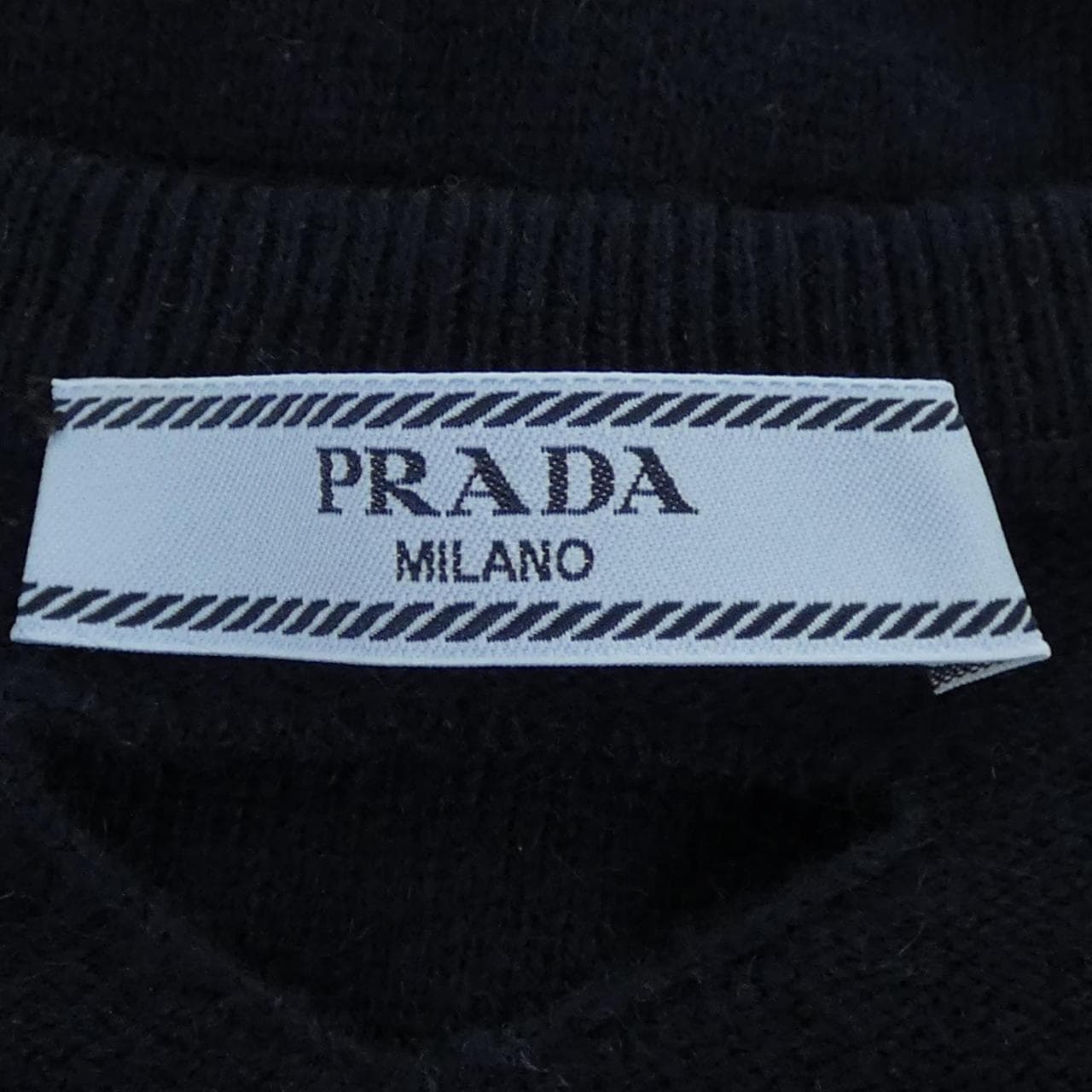 プラダ PRADA クルーネックセーター P24R2B SOOO 17KC ニット