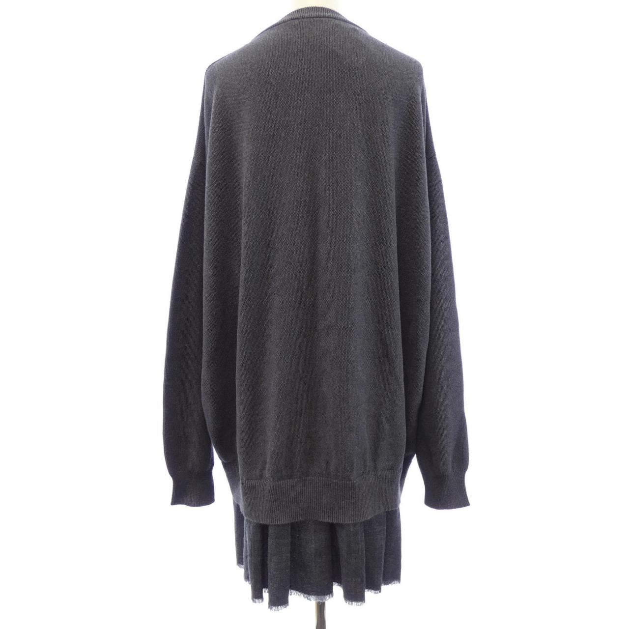 バレンシアガ BALENCIAGA 850289 T3424 ワンピース