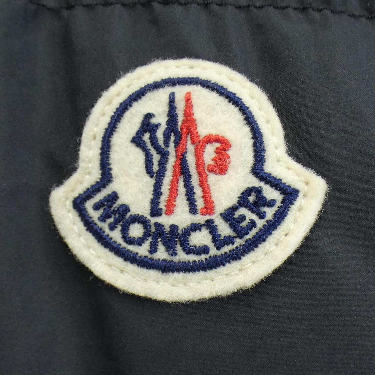 MONCLER蒙克勒羽絨服