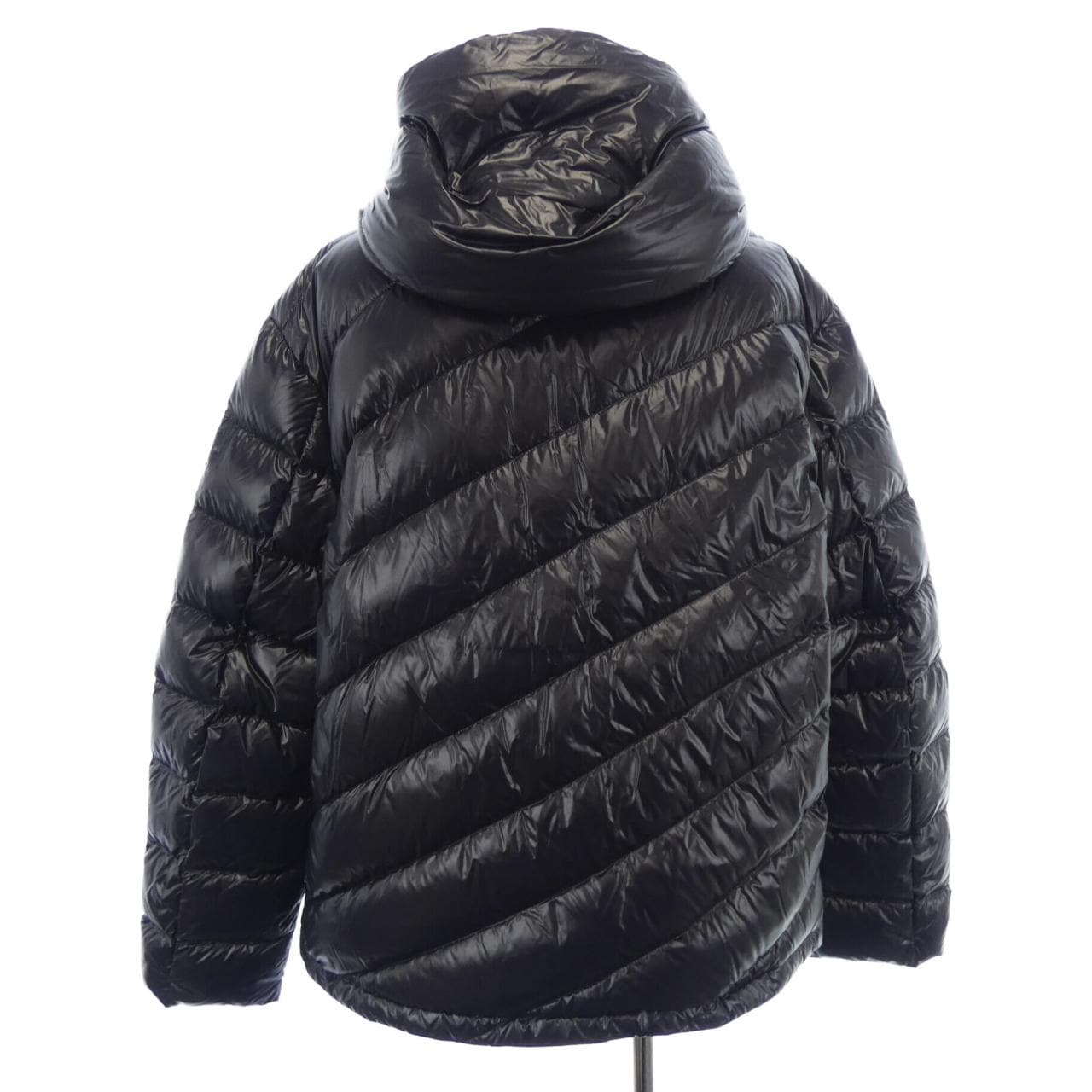 【新品】モンクレール MONCLER ダウンジャケット