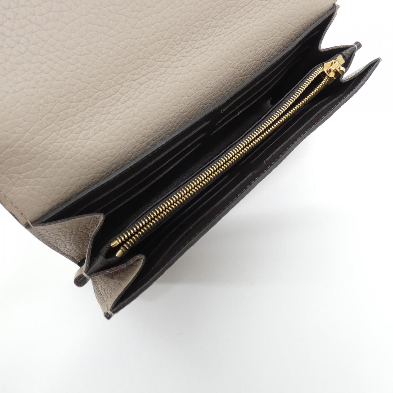 ルイヴィトン トリヨン ポルトフォイユ カプシーヌ M61249 財布