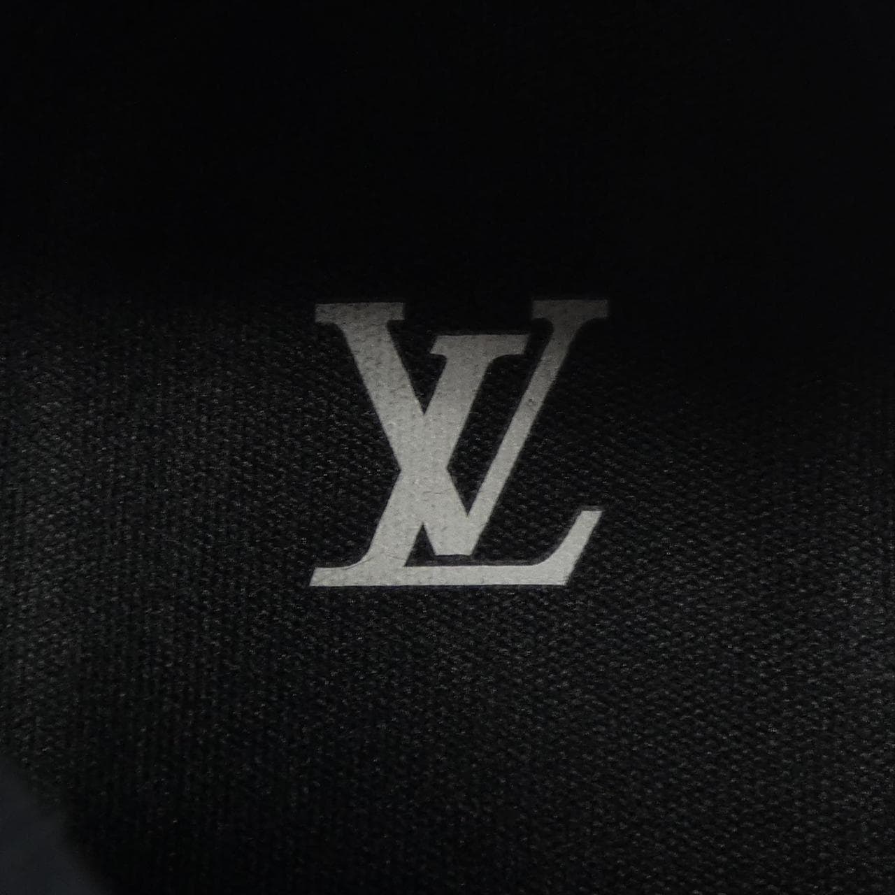ルイヴィトン LOUIS VUITTON LVトレイナー スニーカー