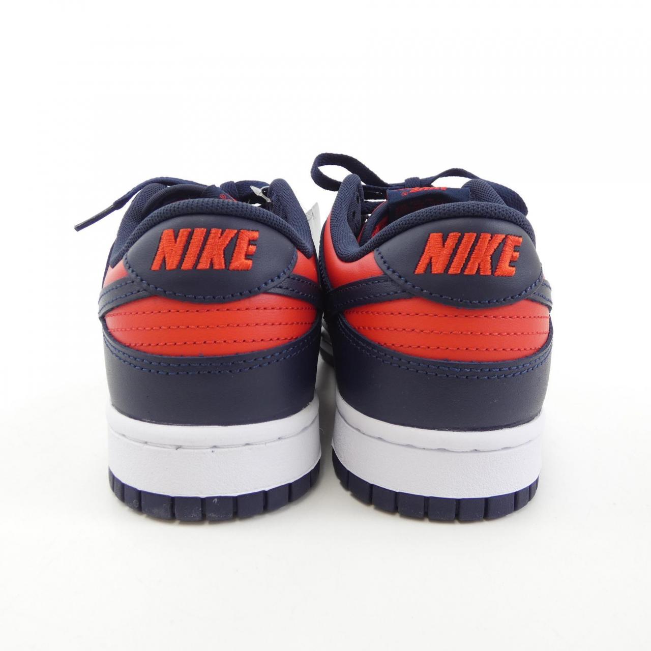 ナイキ NIKE スニーカー