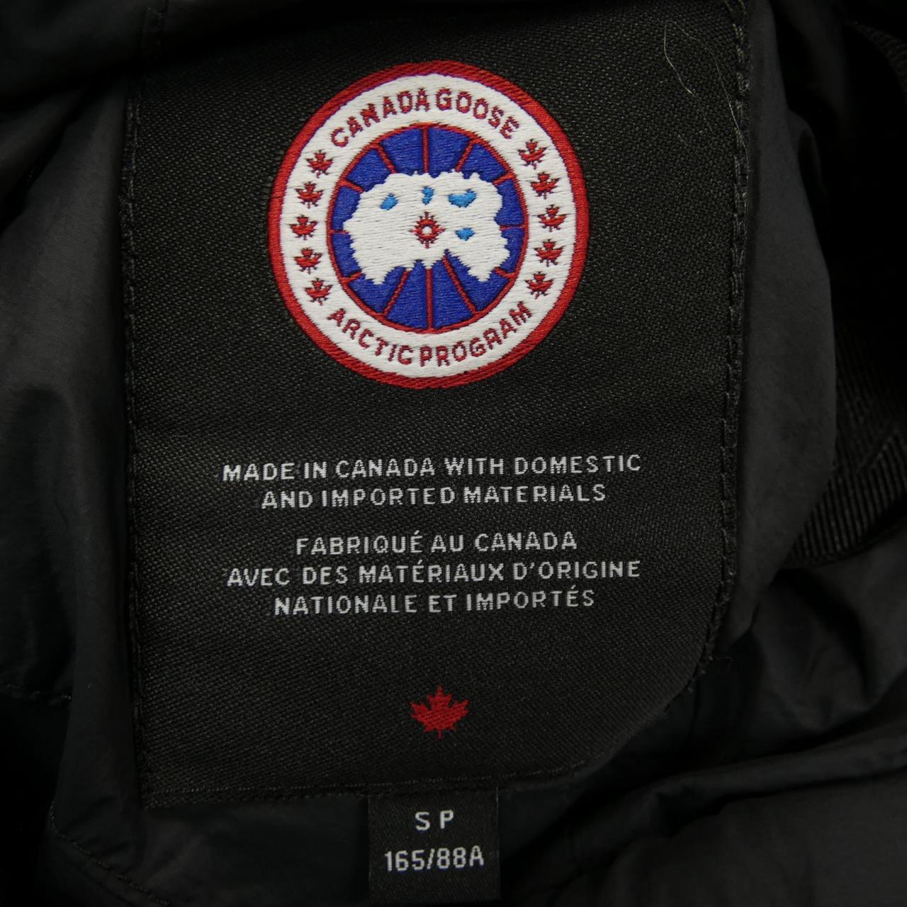 カナダグース CANADA GOOSE MONTGOMERY モントゴメリー 3042WT ダウンジャケット