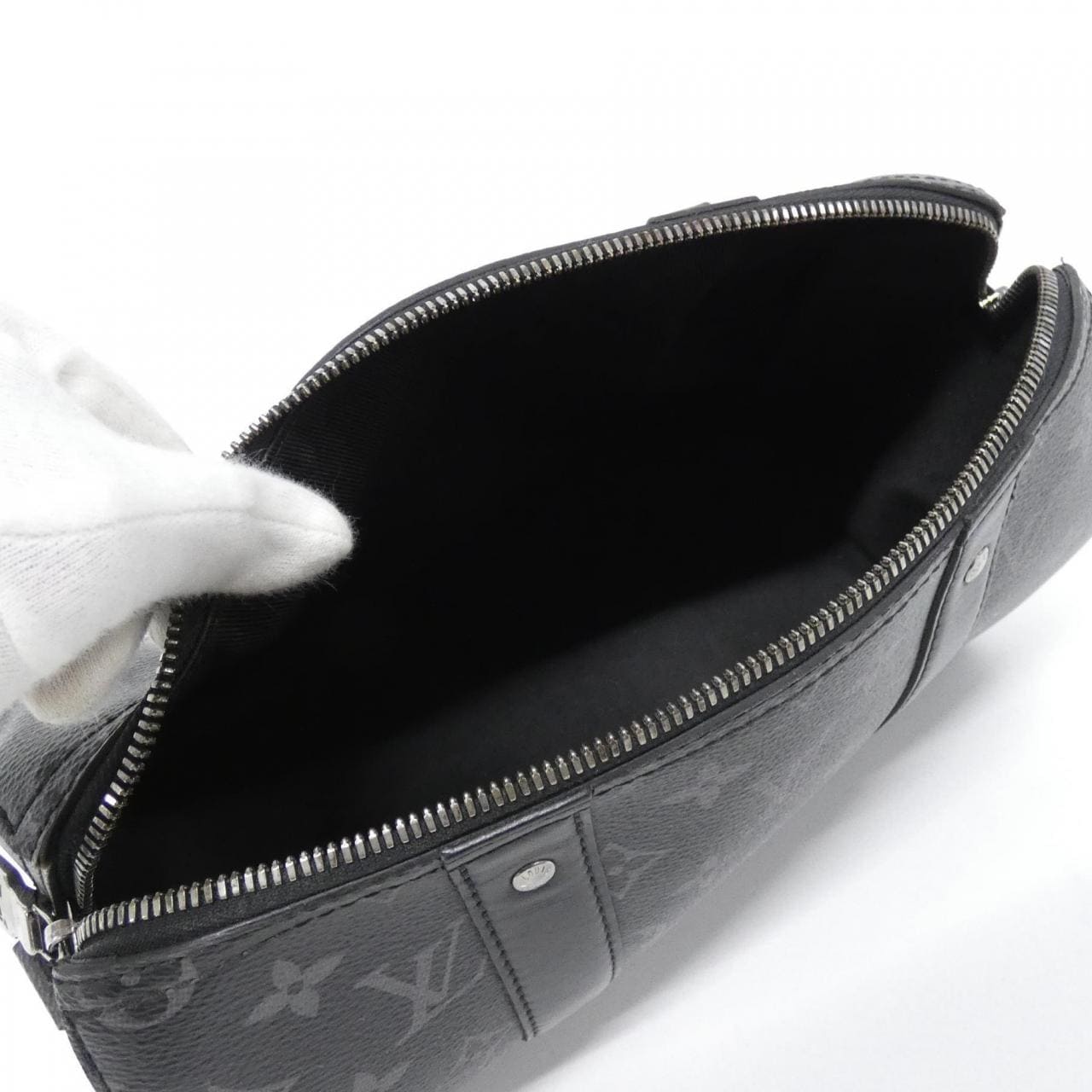 ルイヴィトン モノグラム エクリプス リバース シティ キーポル M45936 ショルダーバッグ