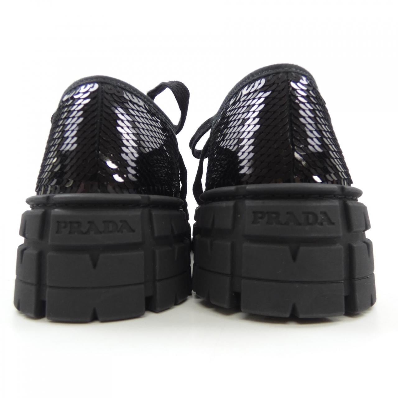 プラダ PRADA スニーカー