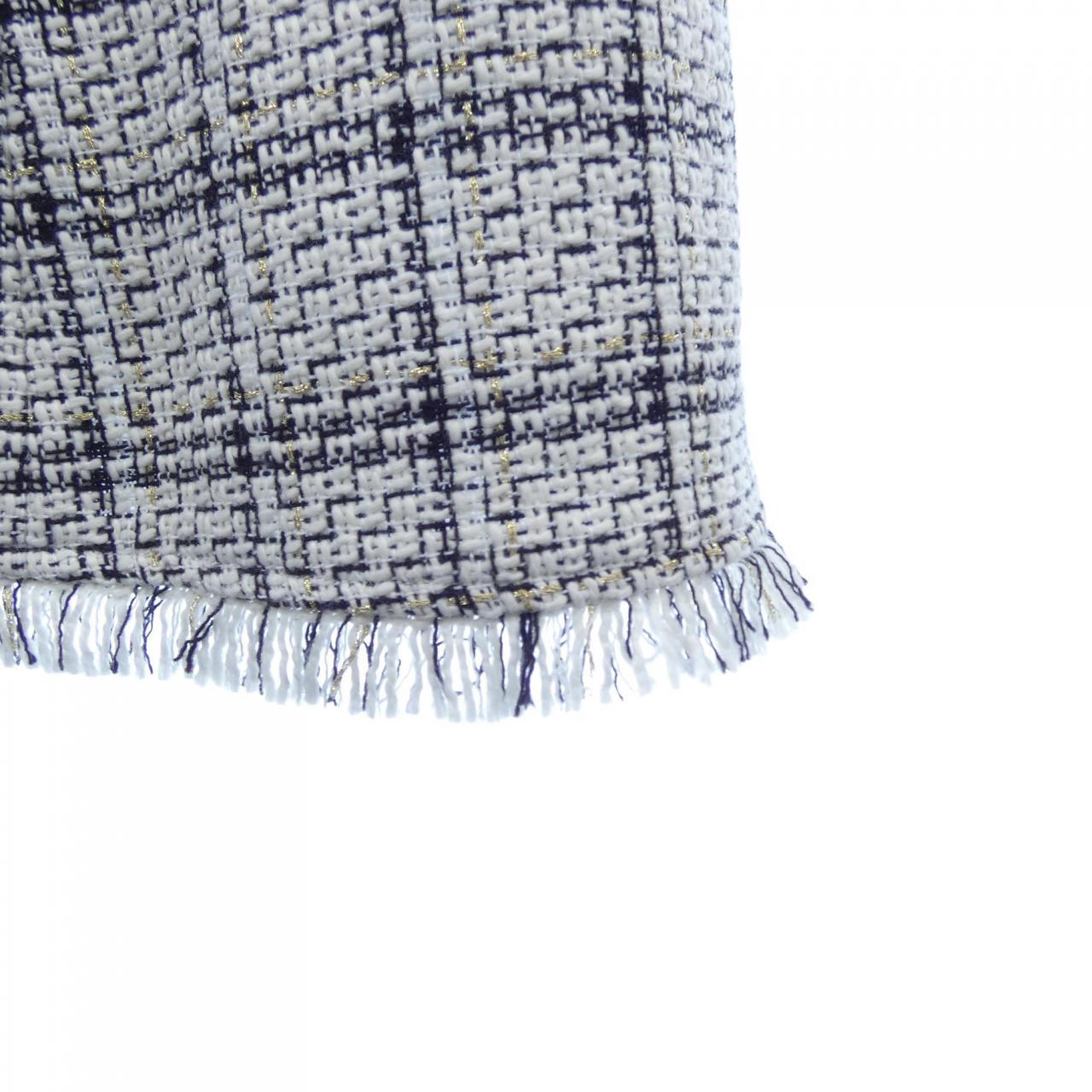 ノエラ Noela スカート