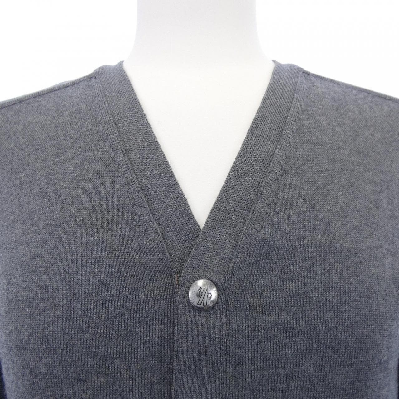 モンクレールガムブルー MONCLER GAMMEBLEU カーディガン