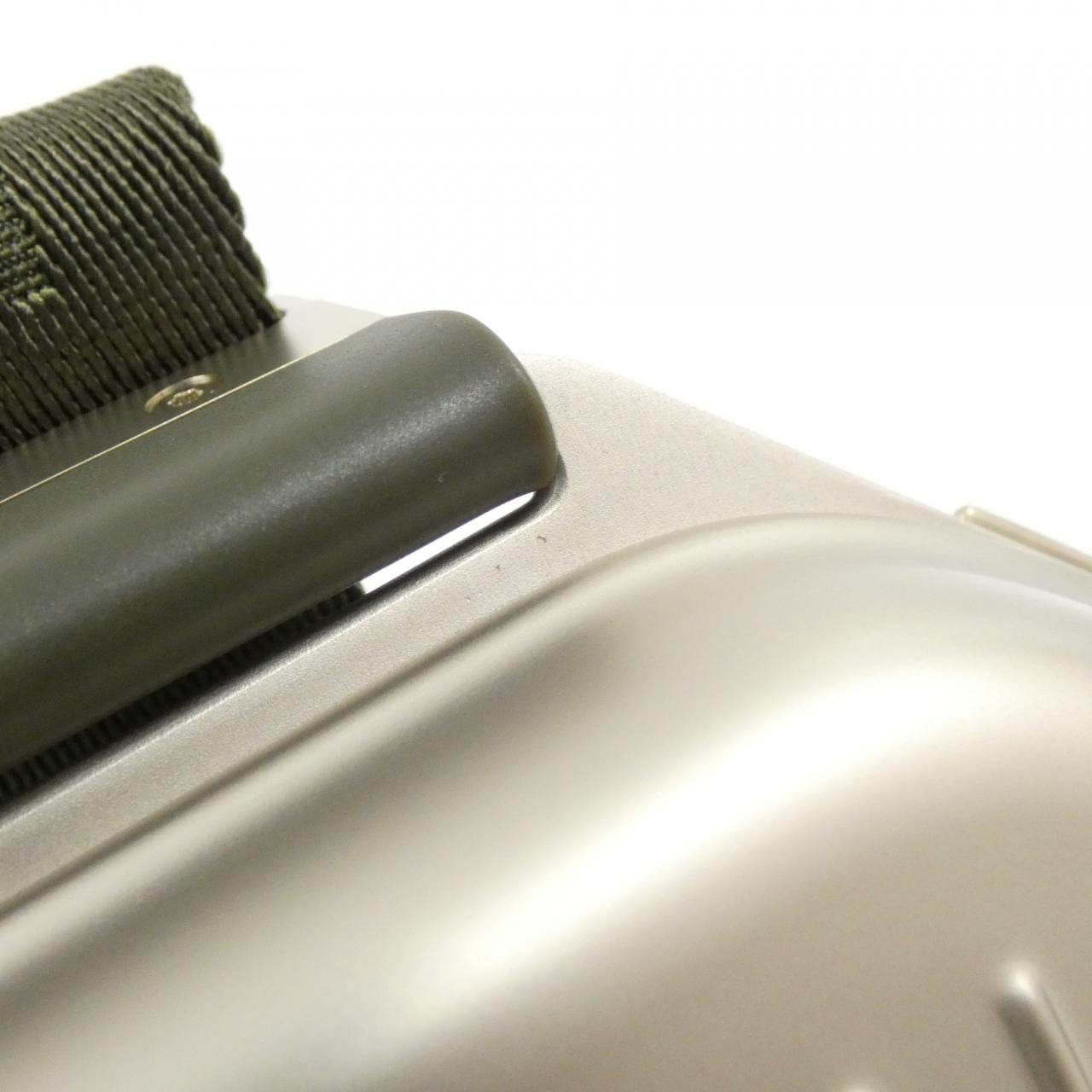 リモワ PERSONAL SLING CLUTCH 99090013 ボディバッグ