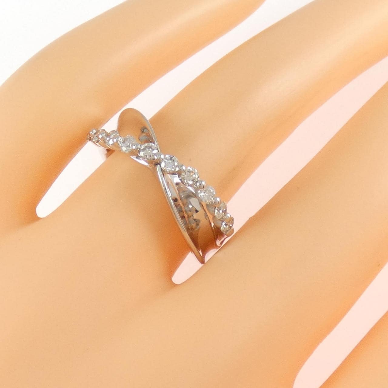 K18WG ダイヤモンド リング 0.37CT