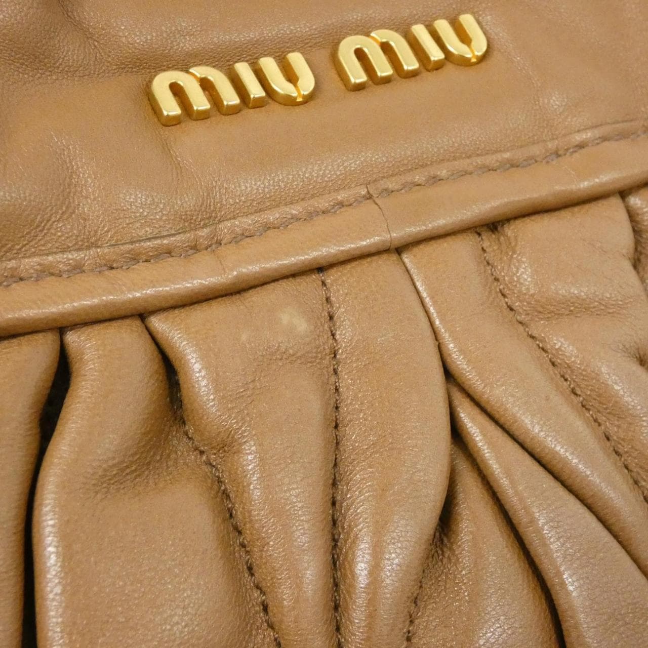 ミュウミュウ RR1300 バッグ