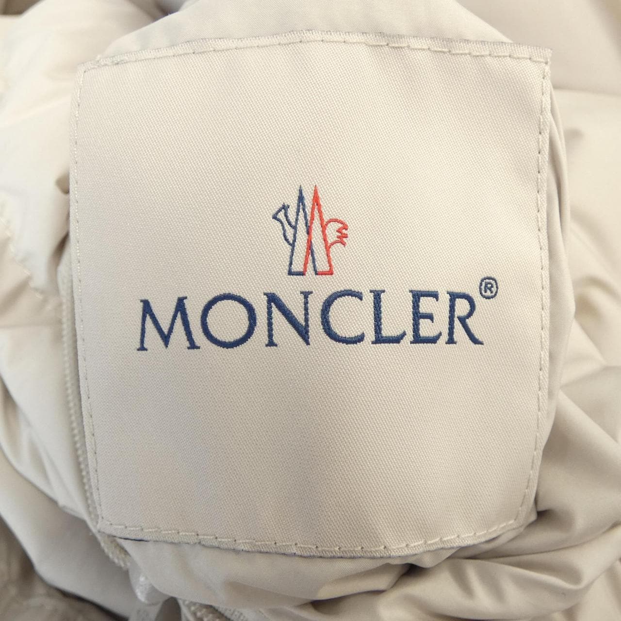 モンクレール MONCLER GUERLEDAN ダウンジャケット