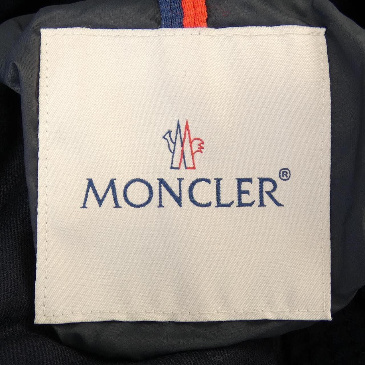 MONCLER蒙克勒羽绒服