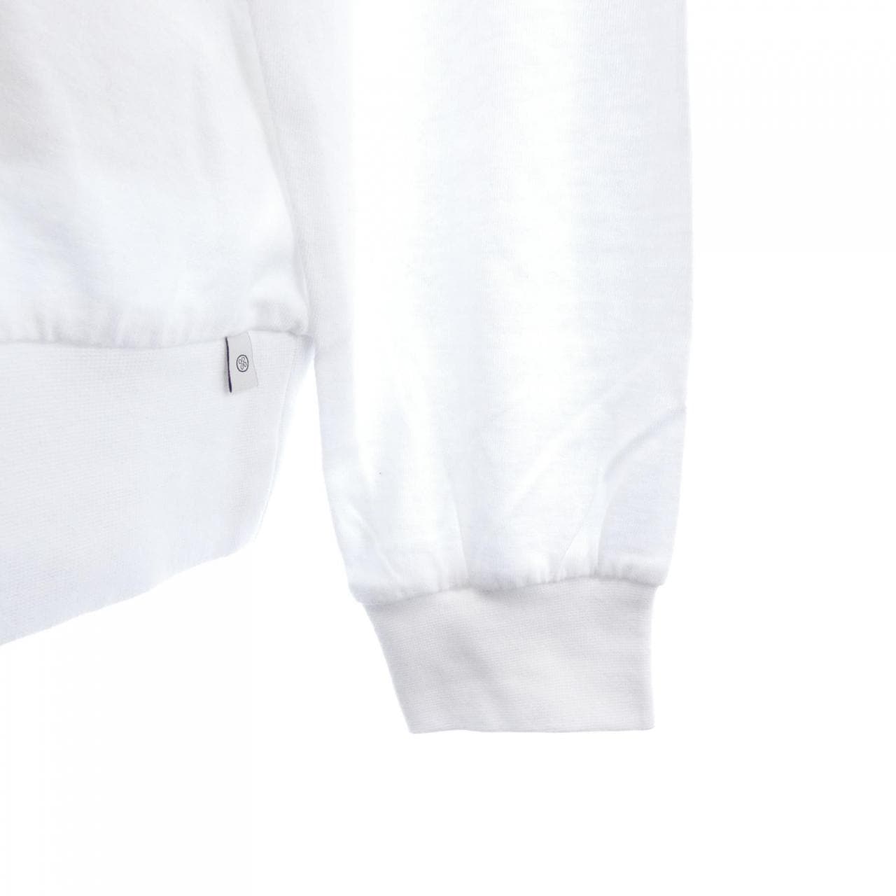アンティーチポ ANTICIPO Tシャツ