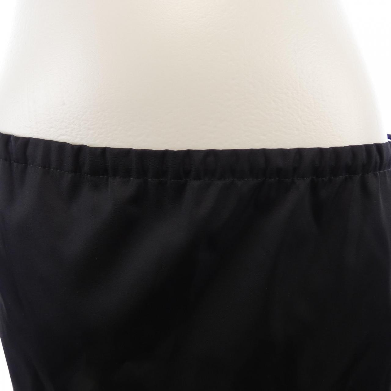 プラダ PRADA トライアングルロゴ 21H060 SKMO 1WQ8 スカート