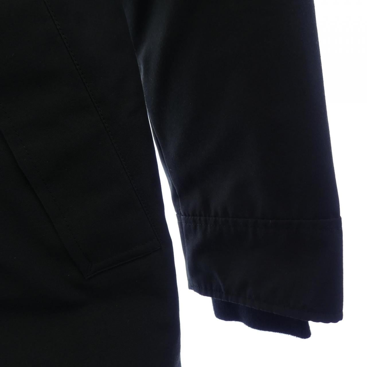 カナダグース CANADA GOOSE ダウンジャケット