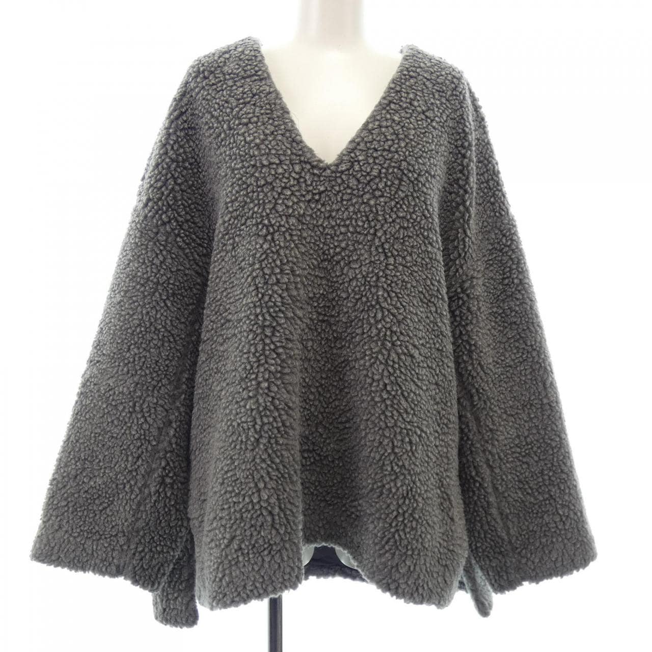 サクラ SACRA トップス