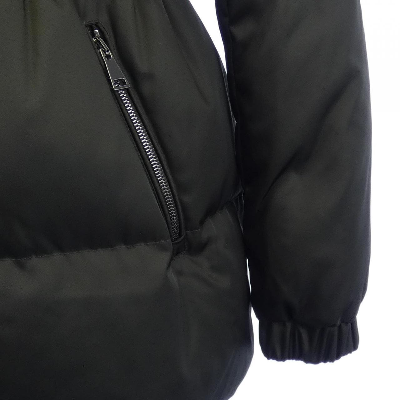 モンクレール MONCLER FATSIAN ダウンジャケット