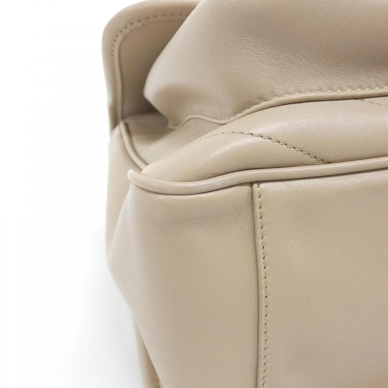 サンローラン ニキ ミディアム 633158 1EL07 ショルダーバッグ