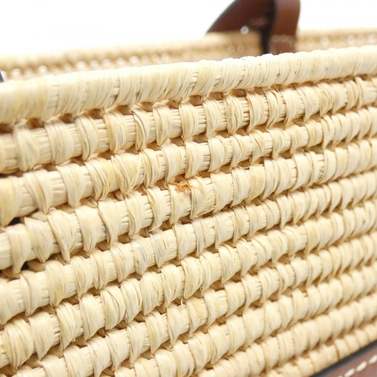 ロエベ スクエア バスケット バッグ スモール A223099X02 バッグ