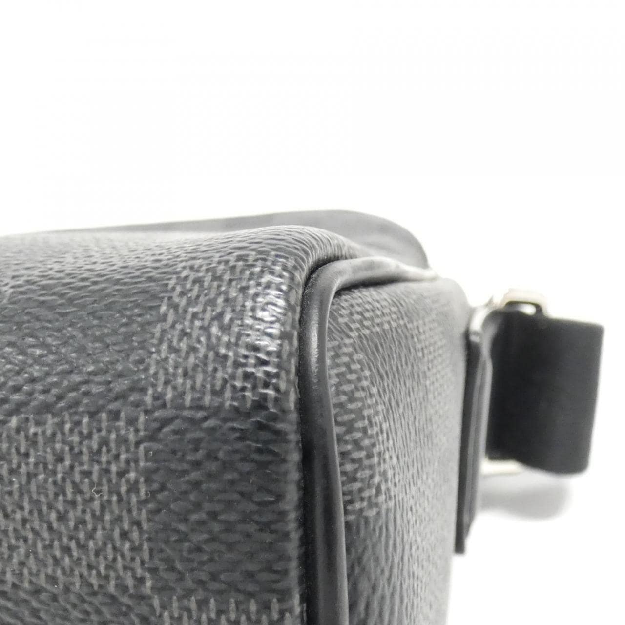 LOUIS VUITTON Damier Graphite Dayton PM N41408 單肩包