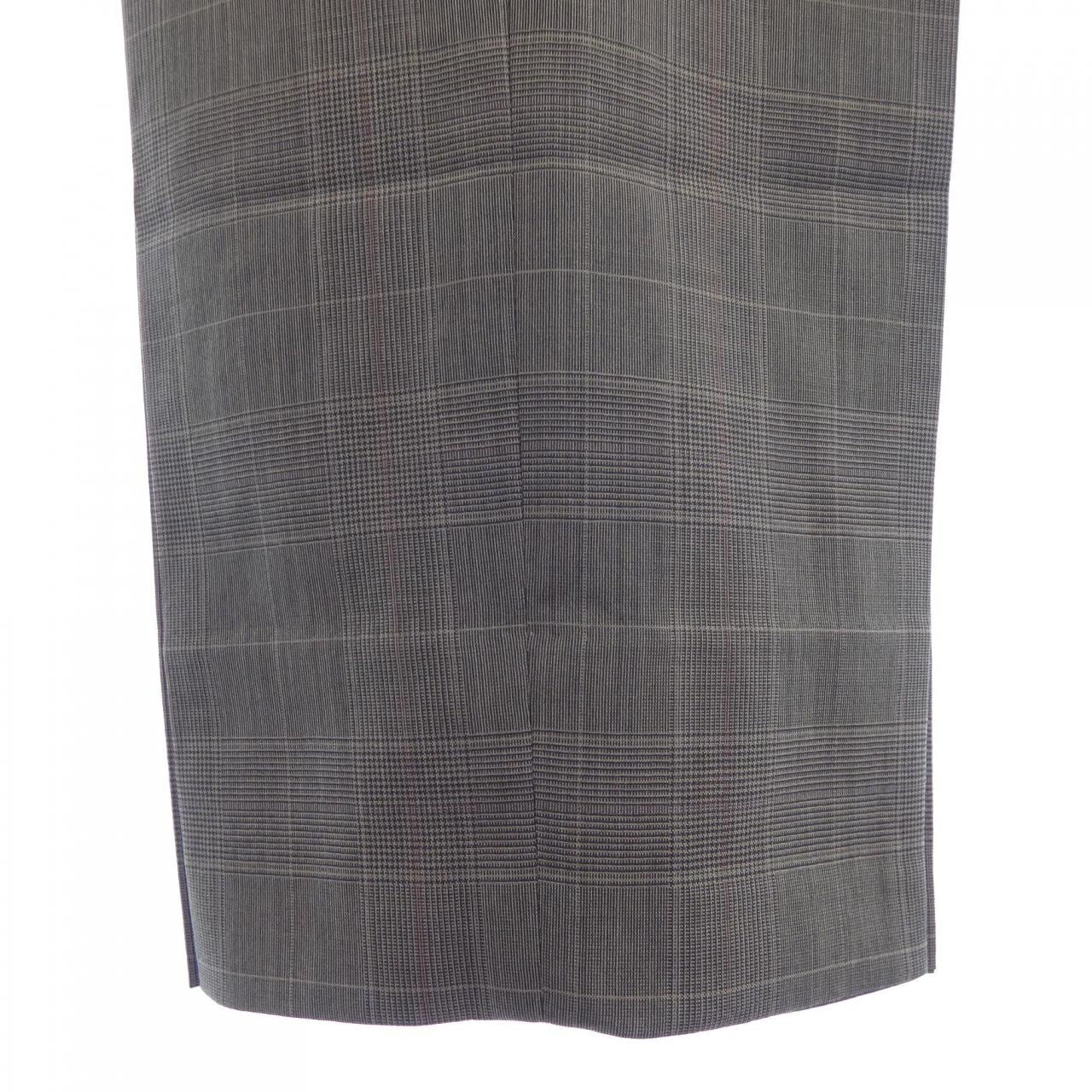 ピルグリム Pilgrim スーツ