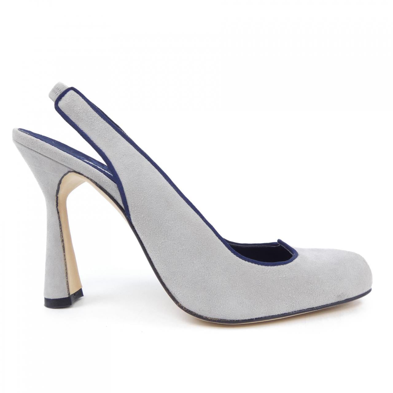 マノロブラニク MANOLO BLAHNIK パンプス