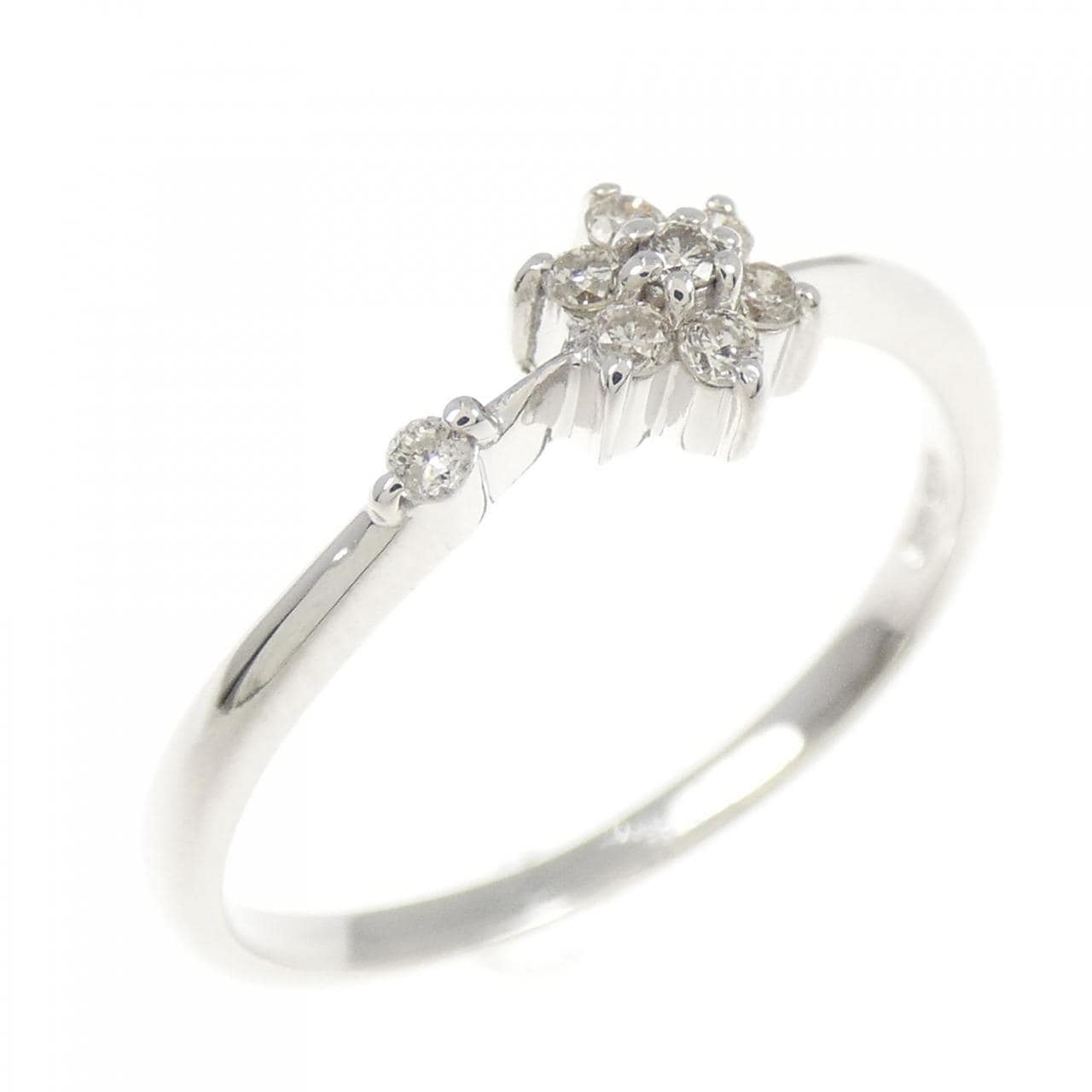 K18WG フラワー ダイヤモンド リング 0.10CT
