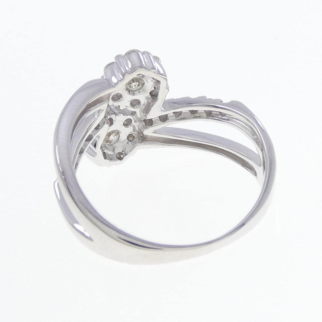 K18WG フラワー ダイヤモンド リング 0.75CT