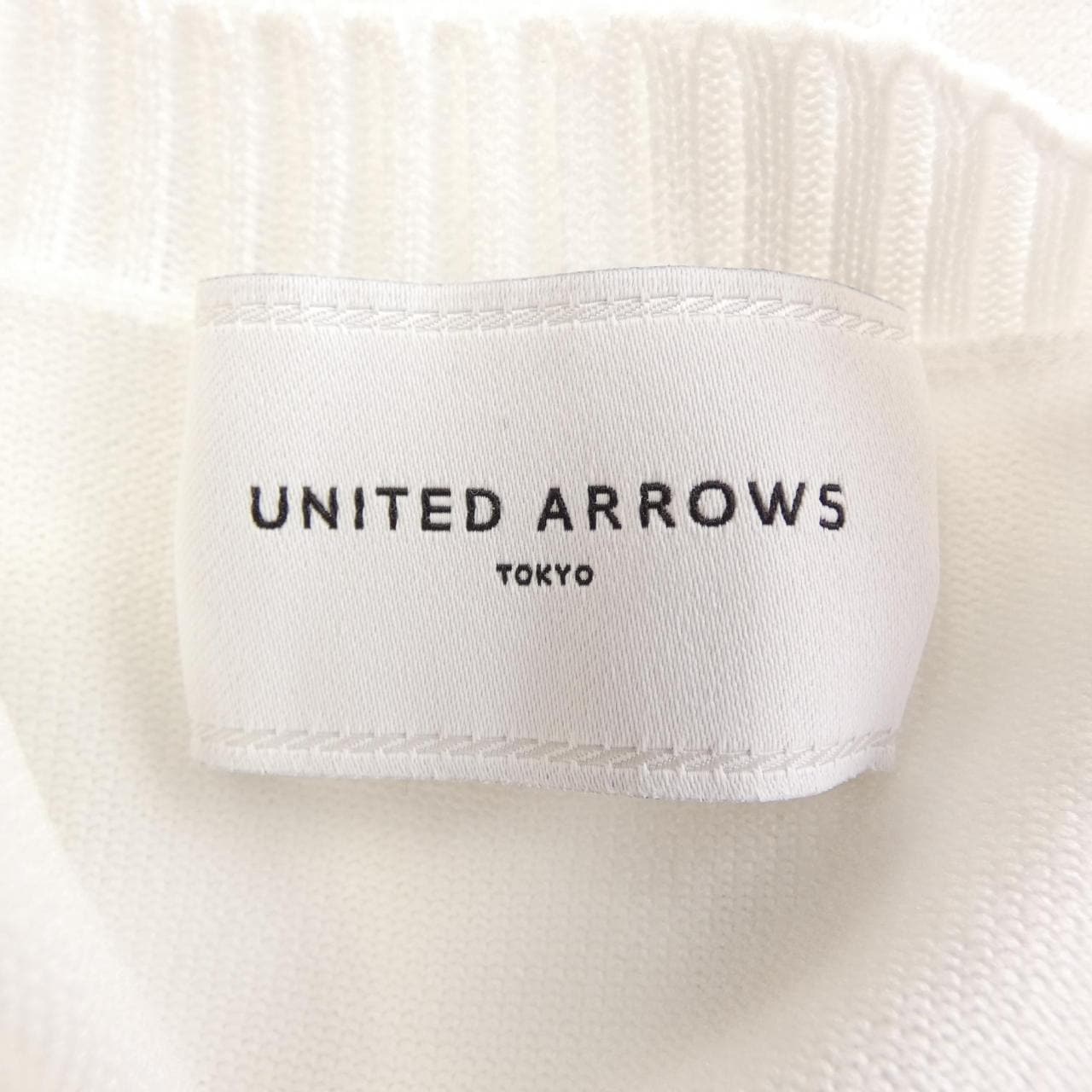 ユナイテッドアローズ UNITED ARROWS トップス