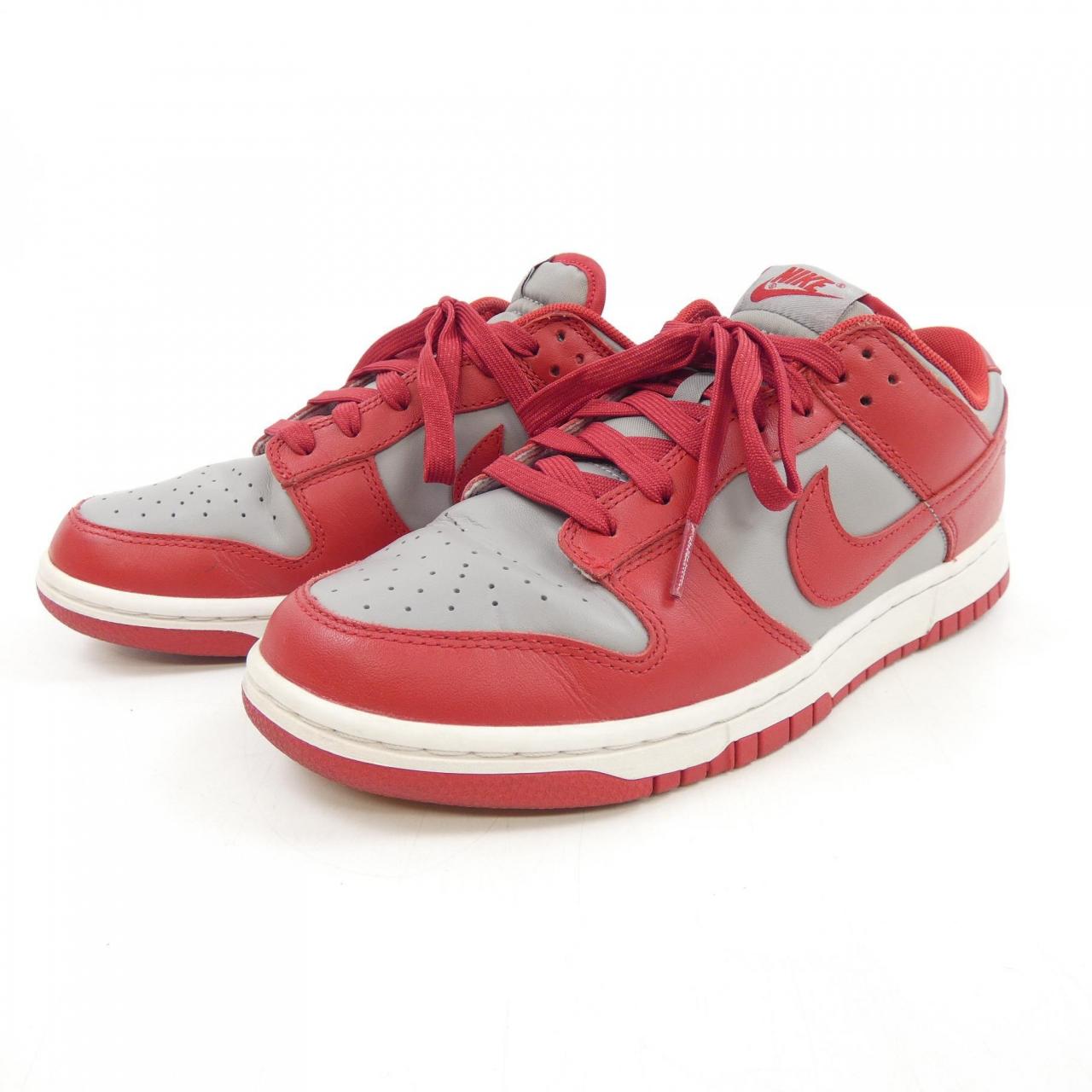 ナイキ NIKE スニーカー