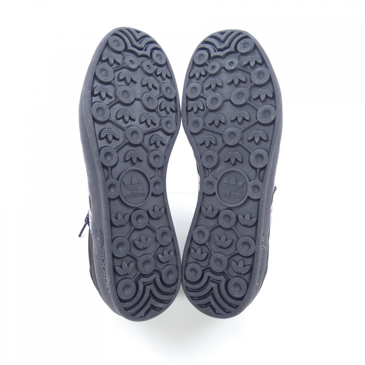アディダス ADIDAS スニーカー