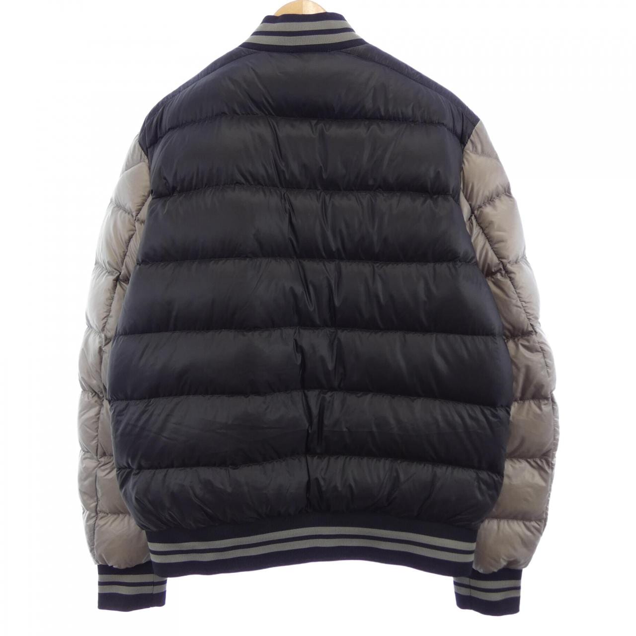 モンクレール MONCLER BRADFORD ダウンジャケット
