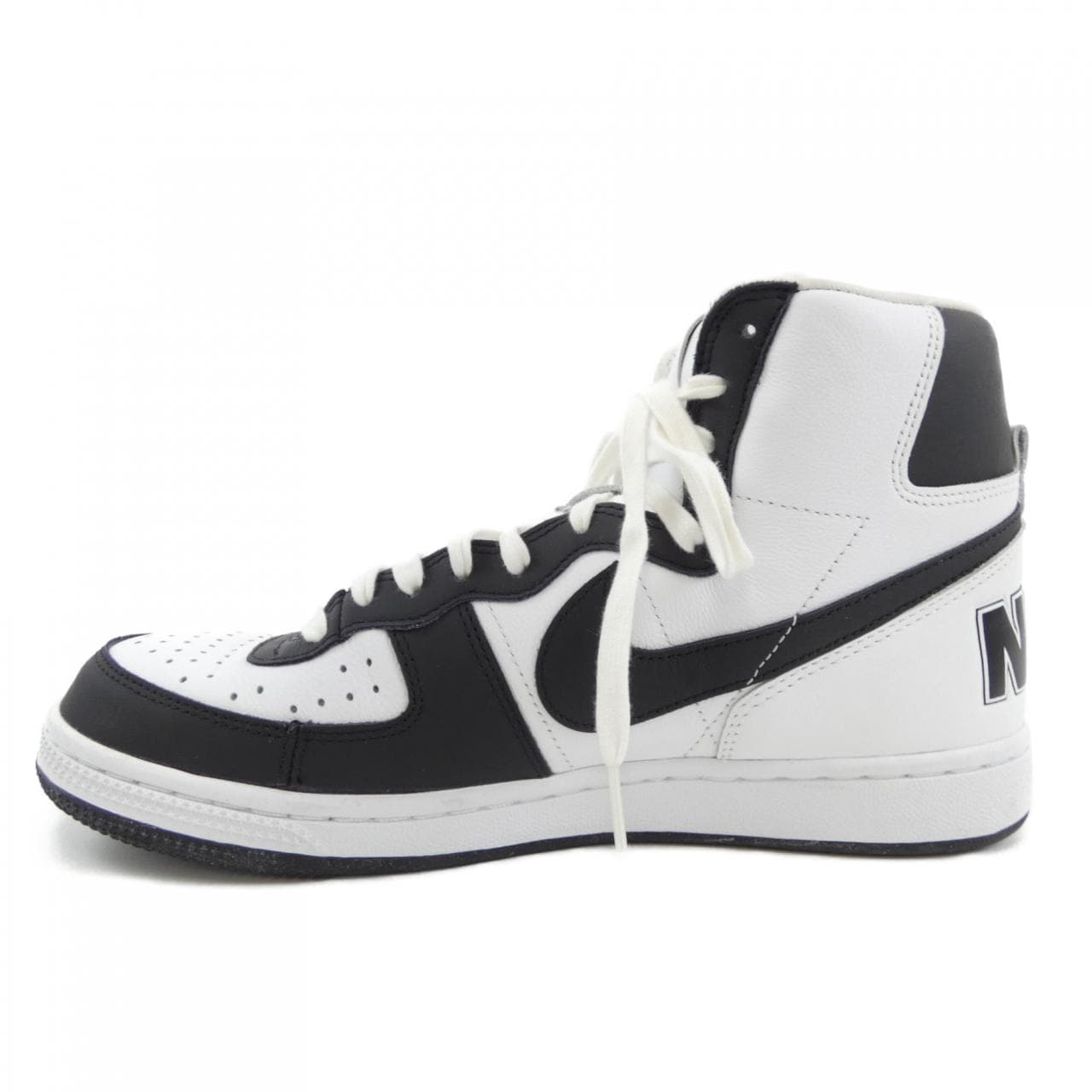 ナイキ NIKE スニーカー