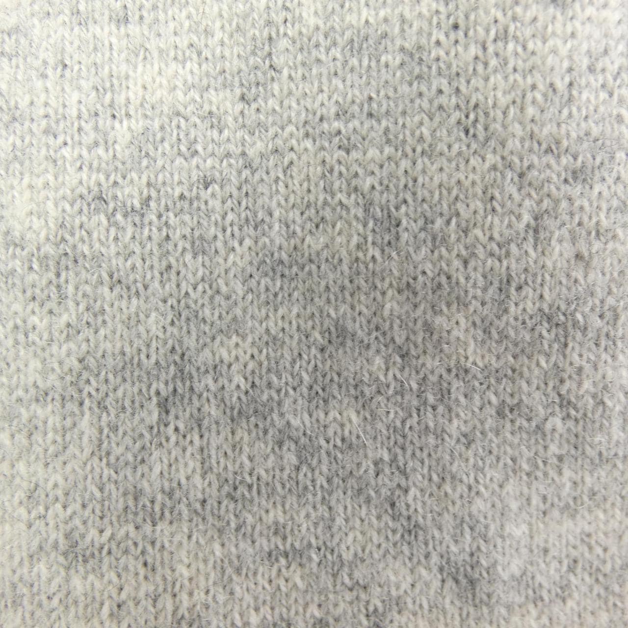 ブルネロクチネリ BRUNELLO CUCINELLI ニット