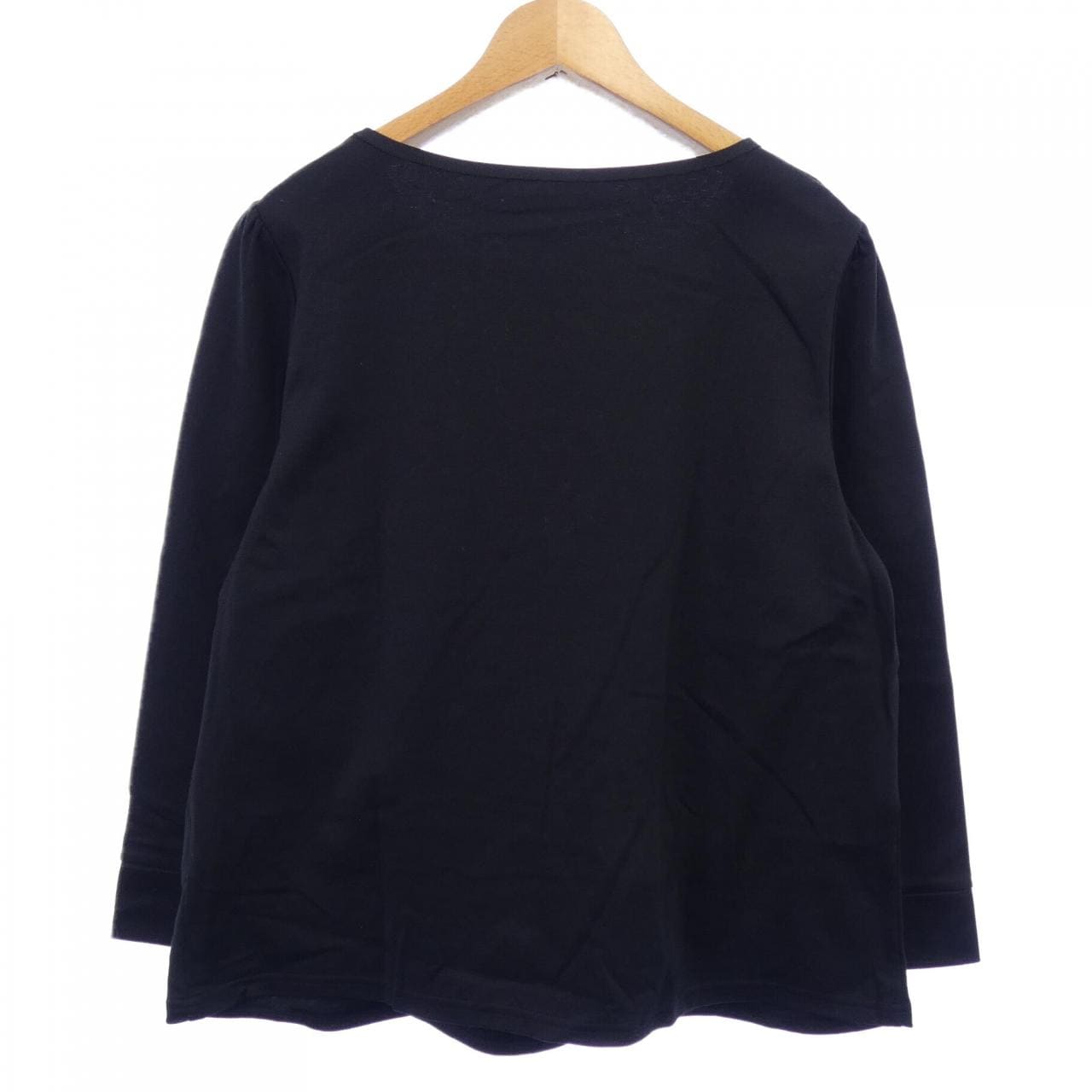 トゥービーシック TO BE CHIC Tシャツ