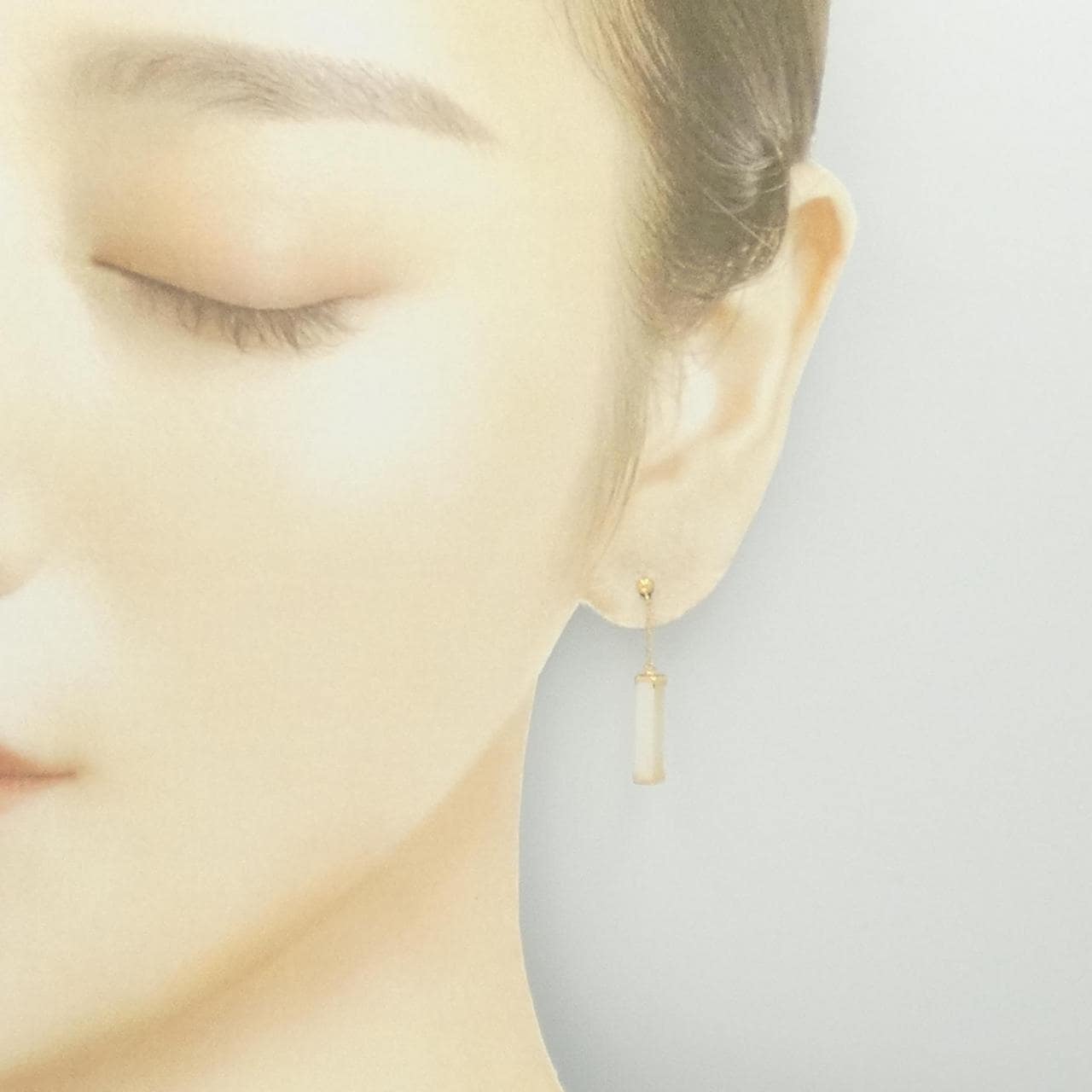 [新品] K18YG 珍珠母貝耳環