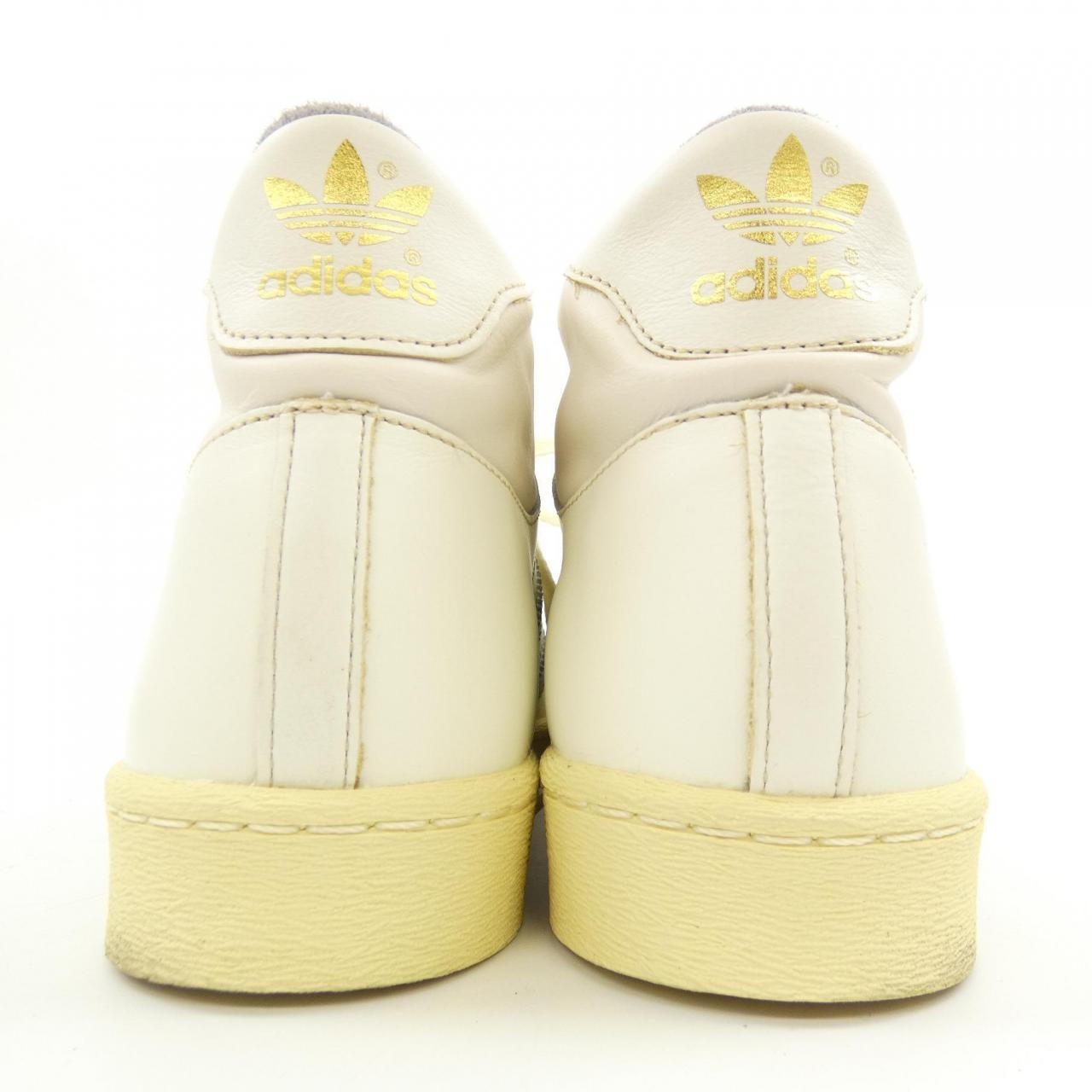 アディダス ADIDAS スニーカー