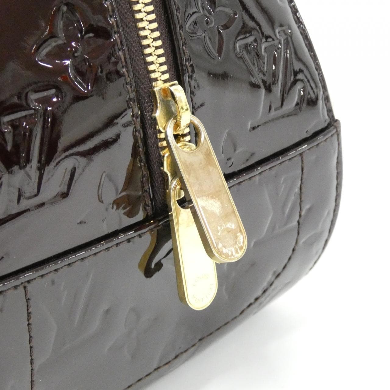 LOUIS VUITTON Vernis Summit Drive M93516 包