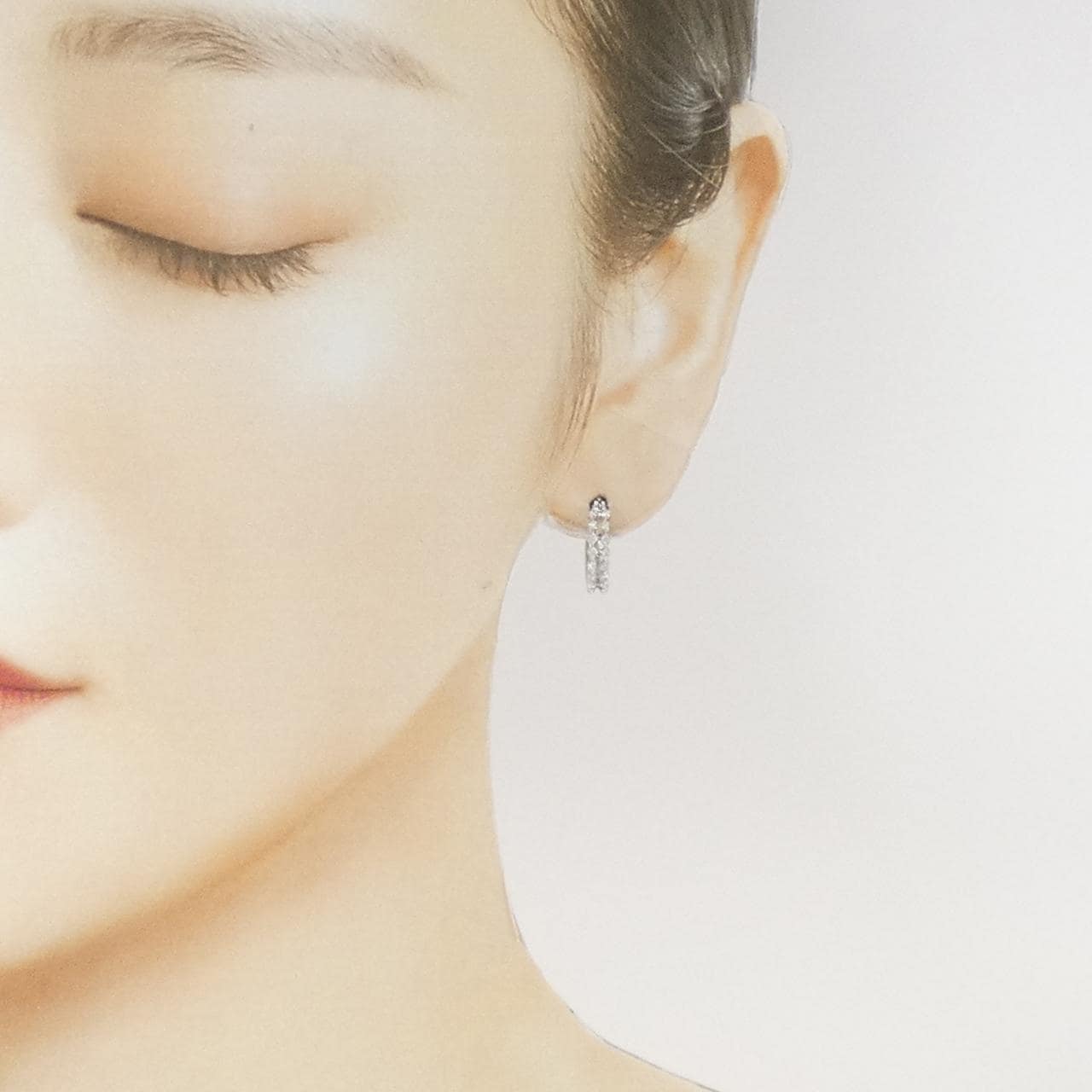 K18WG ダイヤモンド ピアス 0.20CT