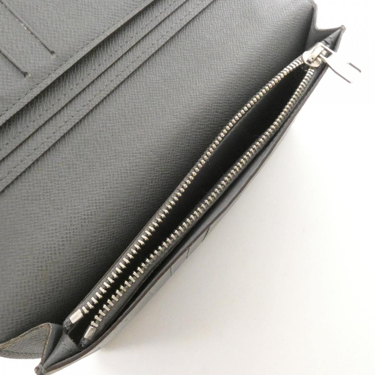 ルイヴィトン タイガ ポルトフォイユ ブラザ M32653 財布