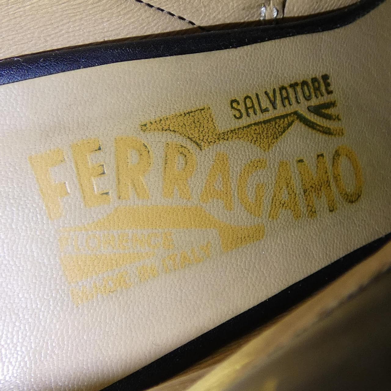 サルヴァトーレフェラガモ SALVATORE FERRAGAMO ブーツ