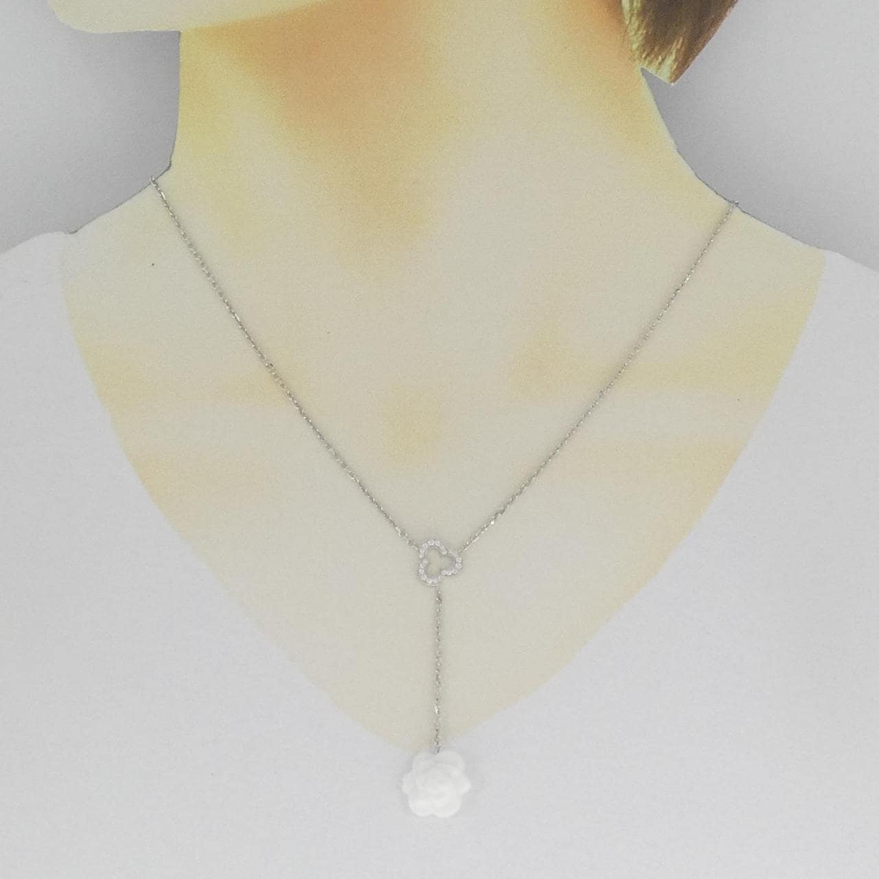 CHANEL camellia necklace