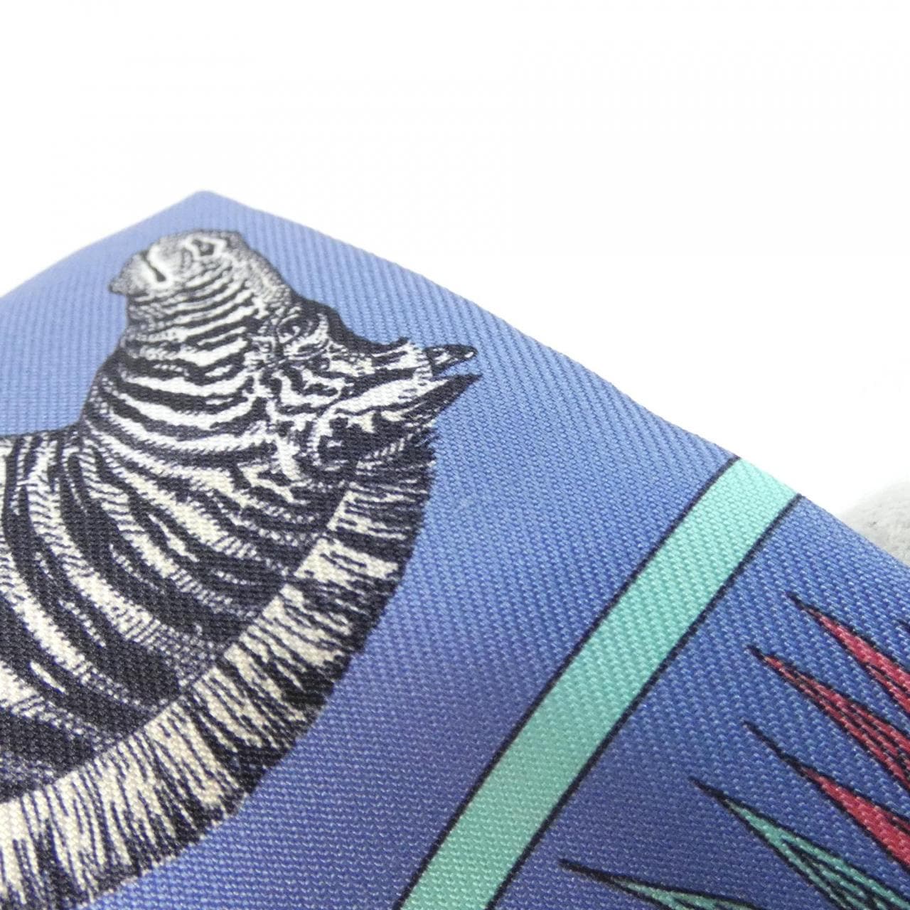 エルメス GRAND THEATRE NOUVEAU ツイリー 063761S スカーフ