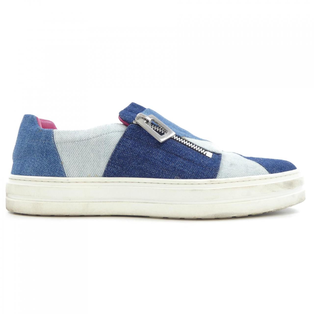 ロジェヴィヴィエ ROGER VIVIER スニーカー