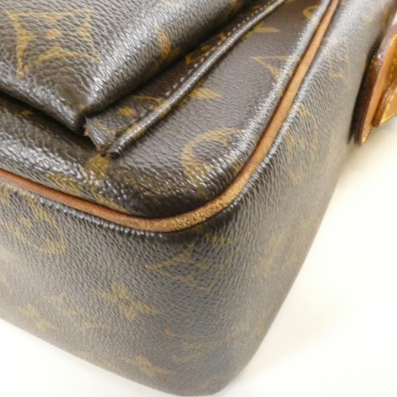 ルイヴィトン モノグラム ヴィバ シテ M51163+J54316 ショルダーバッグ