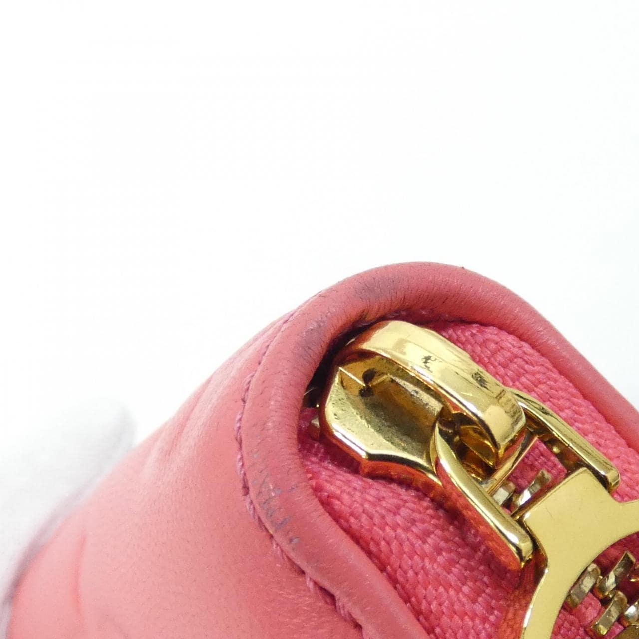 ルイヴィトン クッサン ジッピー ウォレット M83212 財布