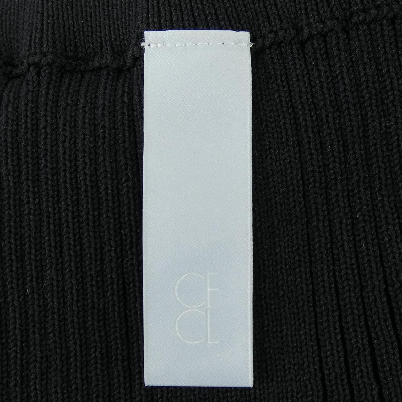 シーエフシーエル CFCL スカート